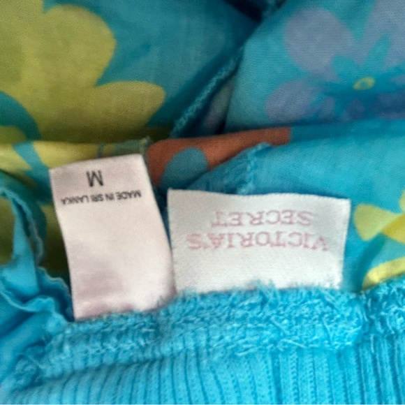 Victoria's Secret Blue with Floral Pajama Shorts Medium - Picture 9 of 13